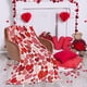 thumbnail image 4 of Manta de Franela para San Valentín, Suave, Cálida y Acogedora, Color Rojo, Rosa y Blanco, de 99 X 130 Cm, con Diseño de Corazón Romántico, Ideal Como Regalo para Parejas y Amantes., 4 of 6