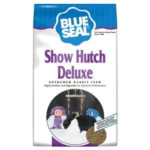 Show Hutch Deluxe Rabbit Food 10 Pounds, Extruded Nuggets - The extrusion process improves feed digestibility and nutrient utilization. By Blue