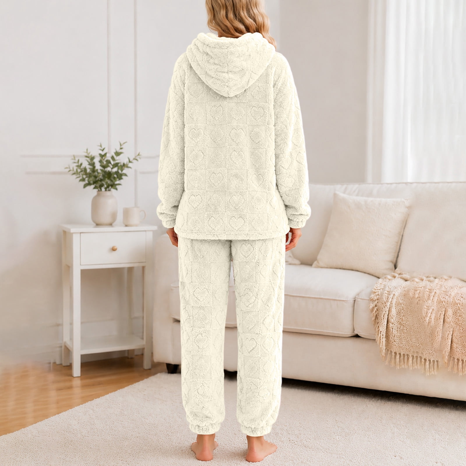 CHGBMOK Women Hooded Pajama Sets Heart Embossed Fleece Long Sleeve Top & Elastic Cuffed Jogger Pants Warm Plush 2‑Piece Loungewear