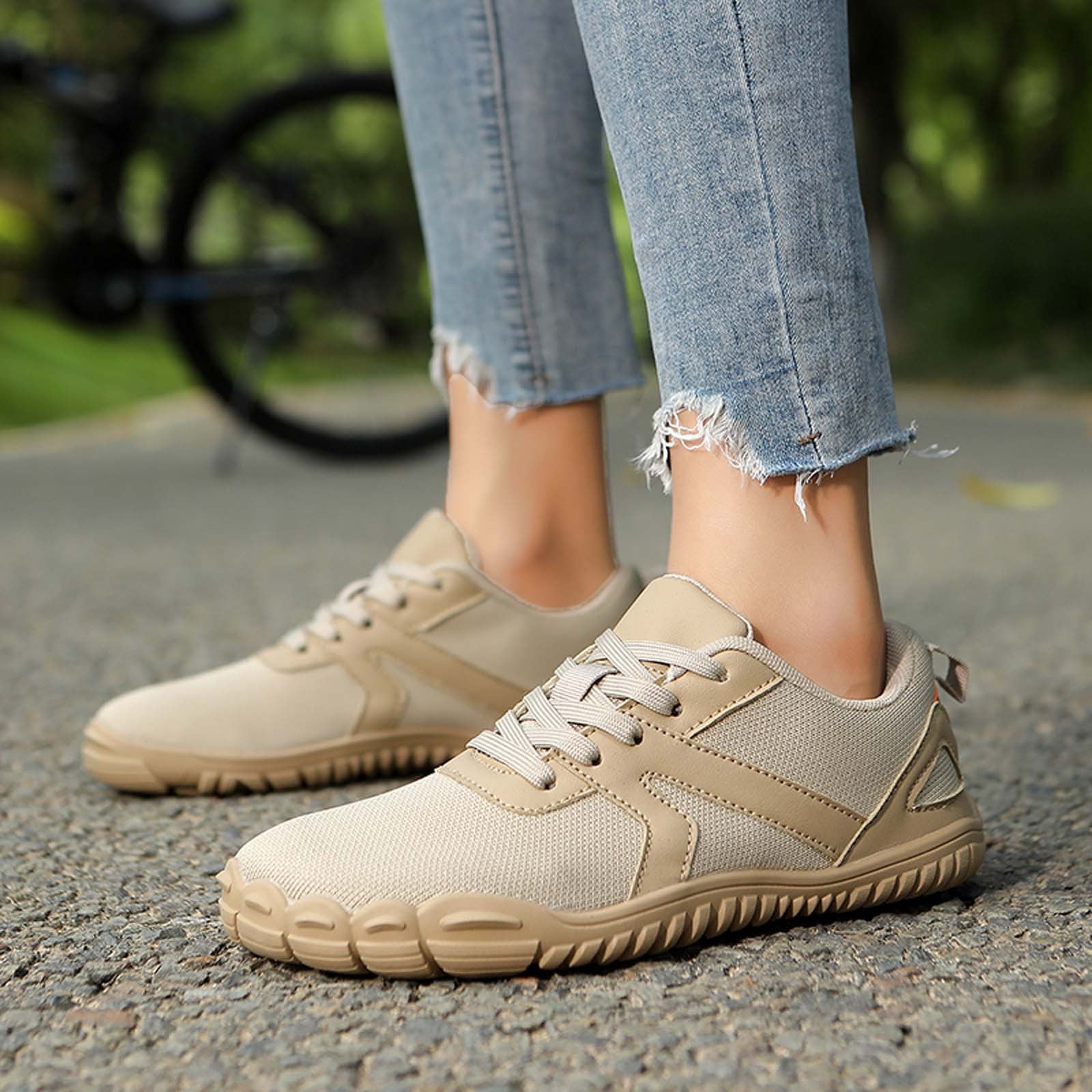 Women's Barefoot Shoes Slip-On Sneakers Wide Toe Box Minimalist Shoes for Walking Hiking Trail Running
