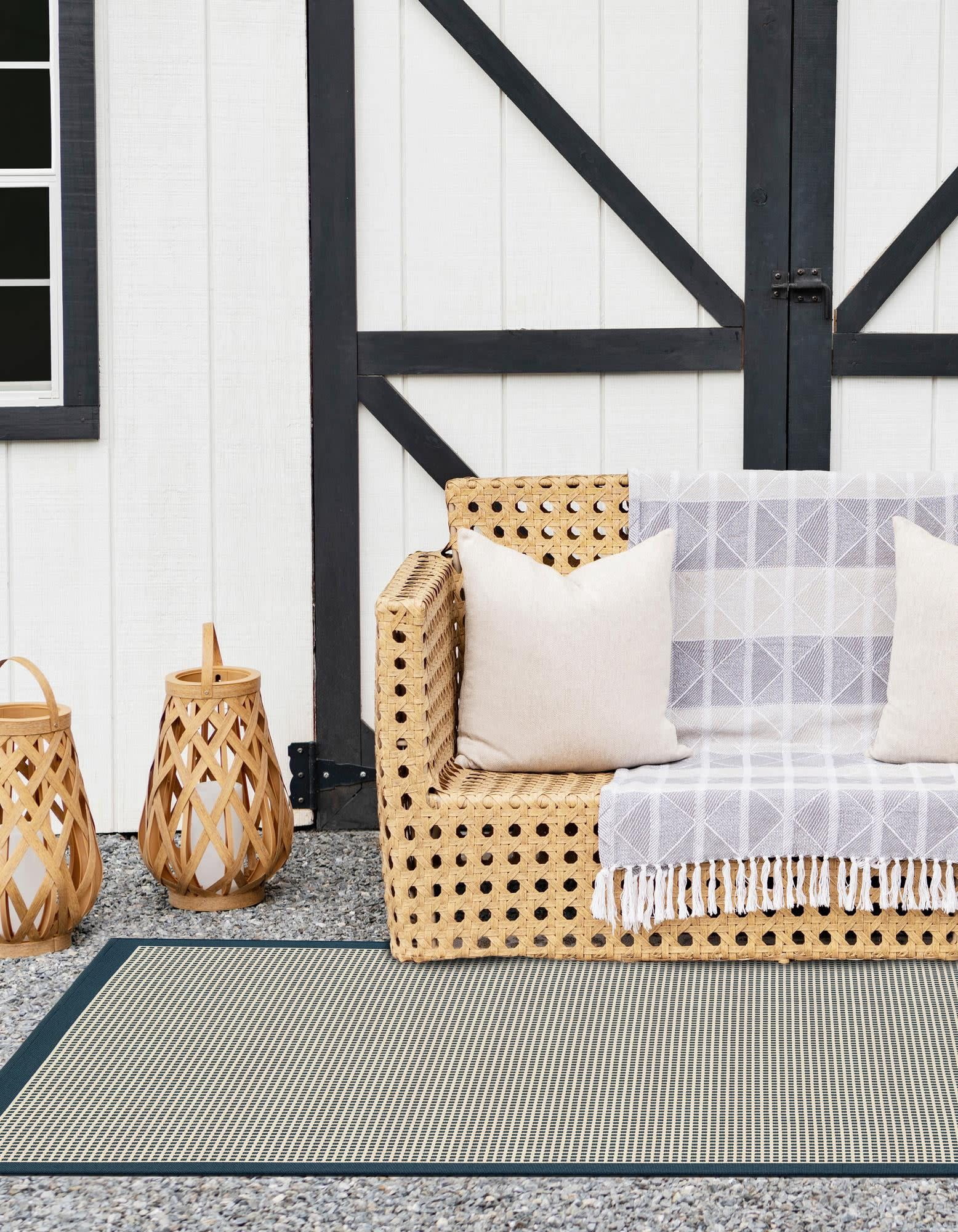 Unique Loom Outdoor Border Collection Area Rug - Frame (9' x 12' Rectangle Navy Blue/Ivory)