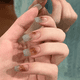 thumbnail image 1 of Pegatinas de uñas de manicura desmontables con cristales brillantes blancos sin tirantes para un cuidado moderno, 1 of 4