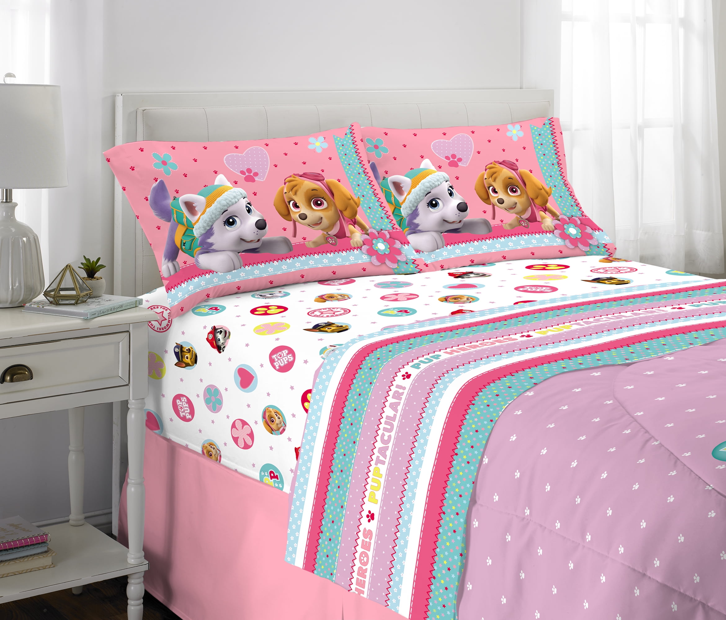 Girls paw top patrol bed