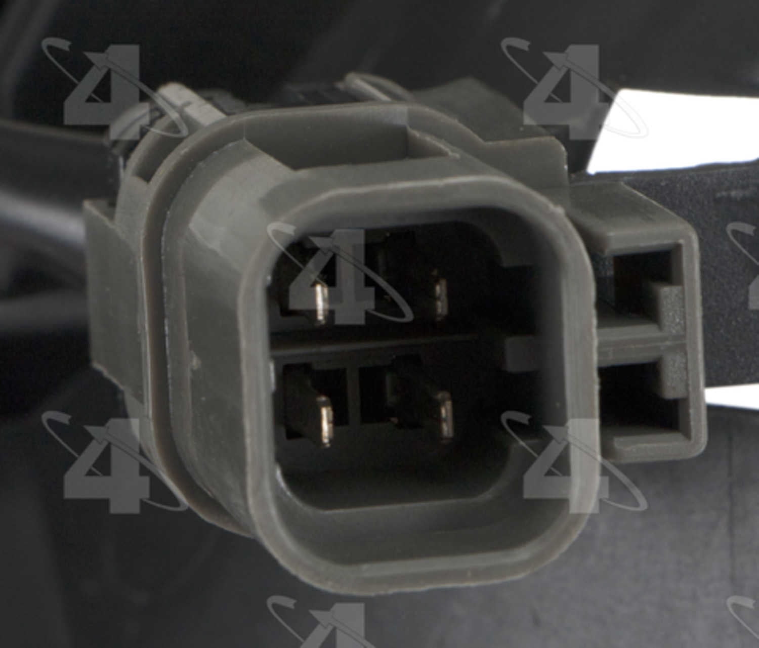 Four Seasons A/C Condenser Fan Assembly P/N:76345 Fits select: 2008-2009 SUBARU OUTBACK, 2005-2012 SUBARU LEGACY