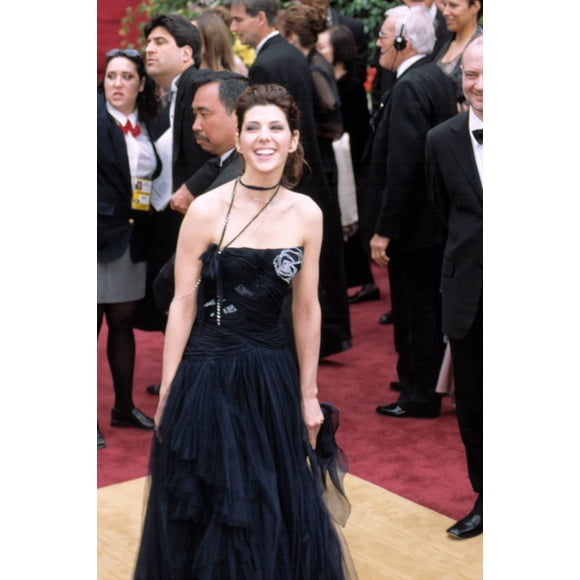 Marisa Tomei (Wearing Jurgen Simonson) At The Academy Awards, 3242002, La, Ca, By Robert Hepler. Celebrity (16 x 20)