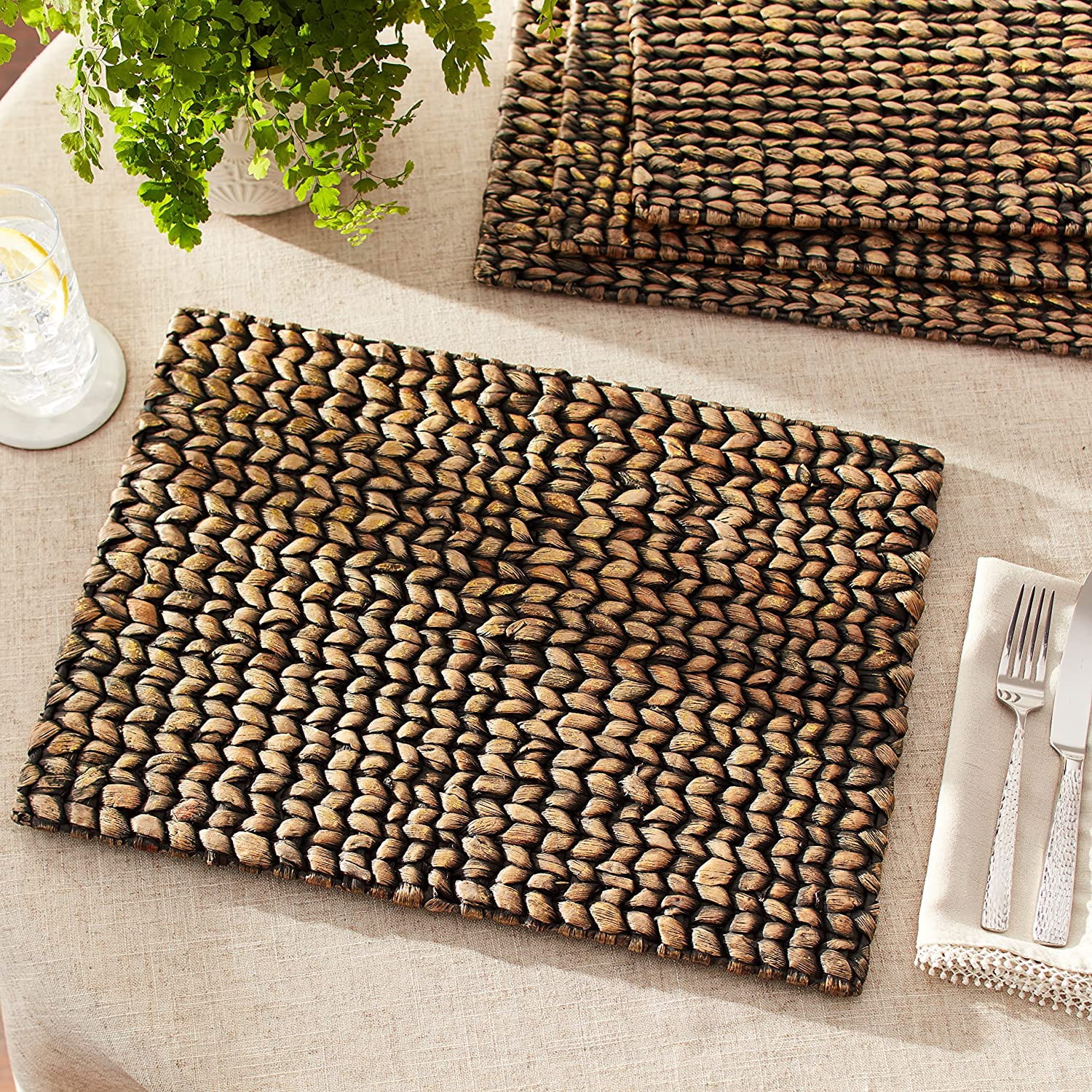 Fennco Styles Natural Woven Water Hyacinth Rectangular Placemats - Set of 4 (Black)