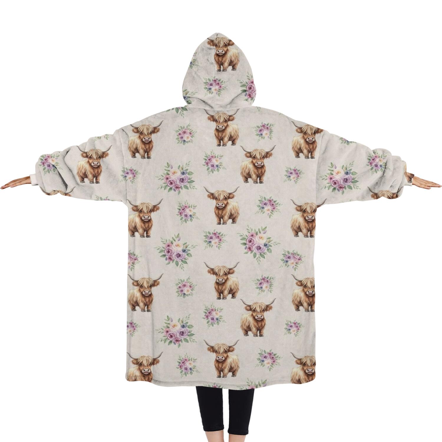 Oversized Wearable Blanket Hoodie,Beige Highland Cow Flower Pattern Sherpa Blanket Hoodie with Super Pockets,Super Warm Fuzzy Pullover for Women & Men