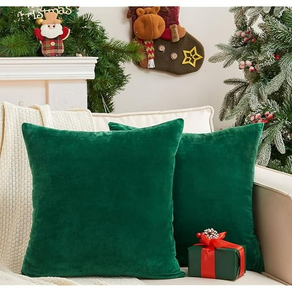 Wanhoo Pack of 2 Christmas Green Pillow Covers 18x18 Inch Decorative Throw Pillow Cover, Velvet Emerald Pillowcases for Couch Sofa Bed, Home Boho Decor, Modern Soft Cushion Covers