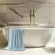 thumbnail image 5 of Toalla de baño de terciopelo doble cara - Toalla absorbente de microfibra de secado rápido de 55x27 pulgadas para baño, ducha, playa, gimnasio, viajes - Azul claro, morado, rojo, azul marino, 5 of 8