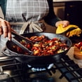 thumbnail image 3 of Wok Lodge Chef Collection de hierro fundido de 32 cm, 3 of 4