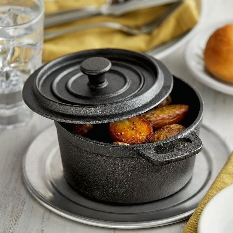 Vollrath 6-inch mini cast-iron frying pan - #59737
