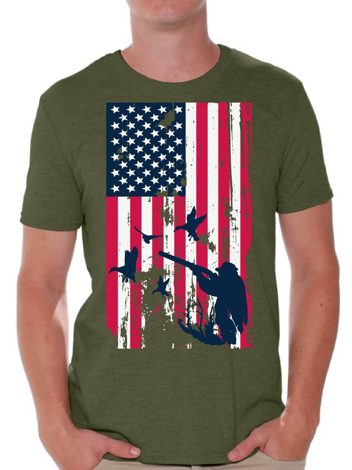 Hunting Gifts Archery Shirt Bear Lover Shirt for Hunters Distressed USA Flag Bear Hunting Shirt