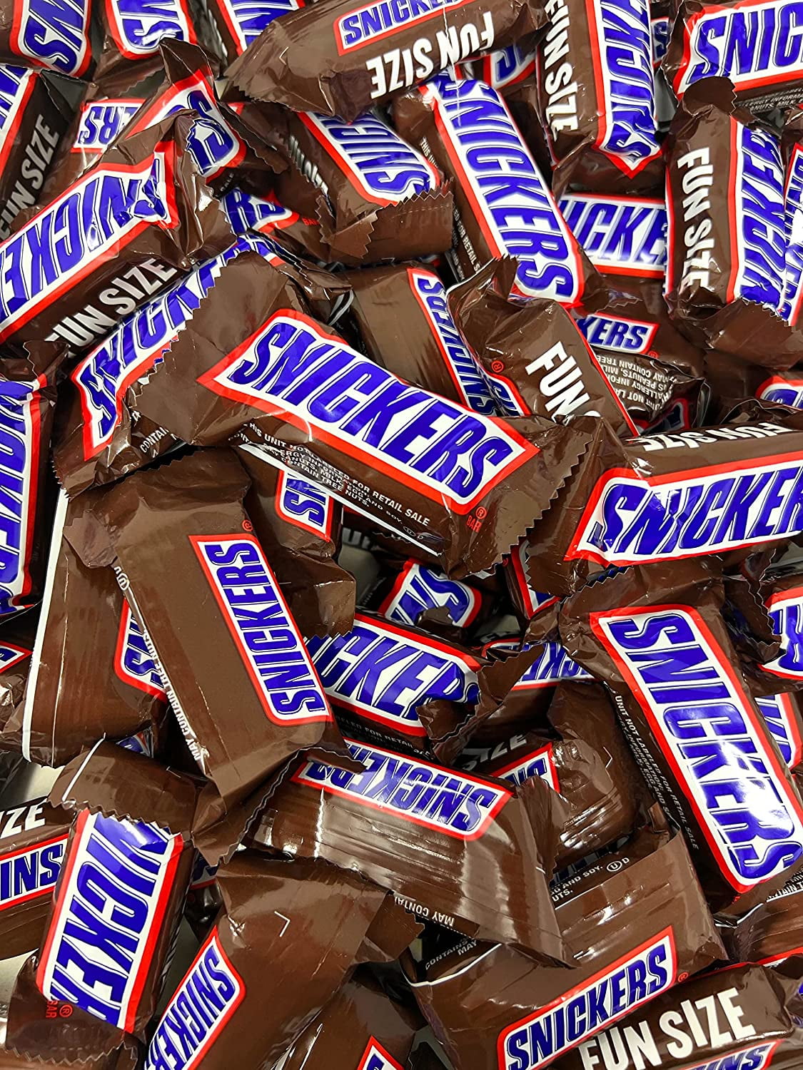 Snickers Fun Size Chocolate Candy Bars American Holiday Favorites Bulk Super Mix Individually Wrapped Assorted Variety In Resealable Bag 3 lbs (48 Oz)