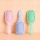 thumbnail image 2 of Pincel desenredante Wet Brush Go Green, paleta de pelo grueso, rosa, 2 of 6