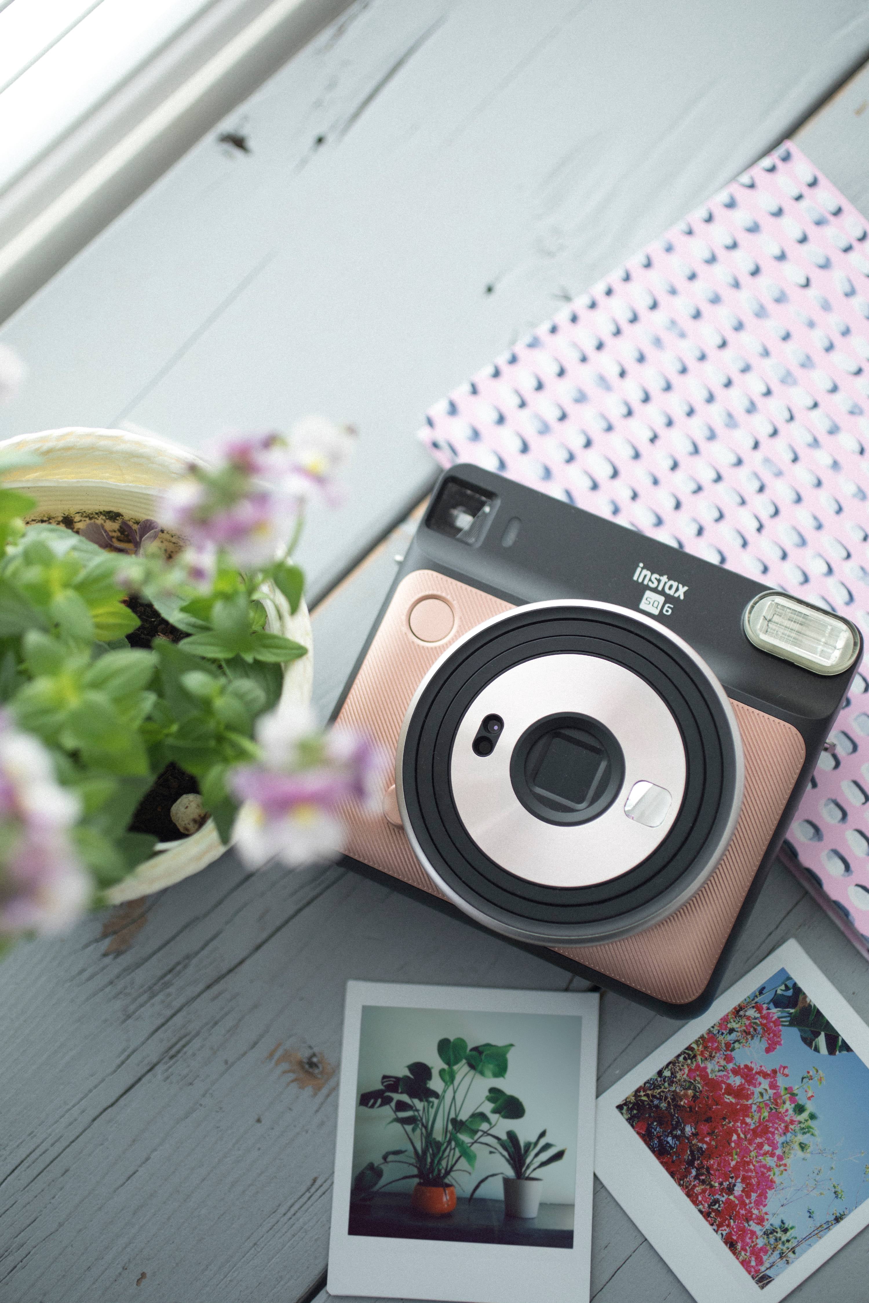 Fujifilm Instax Square SQ6 Instant Film Camera - Blush Gold