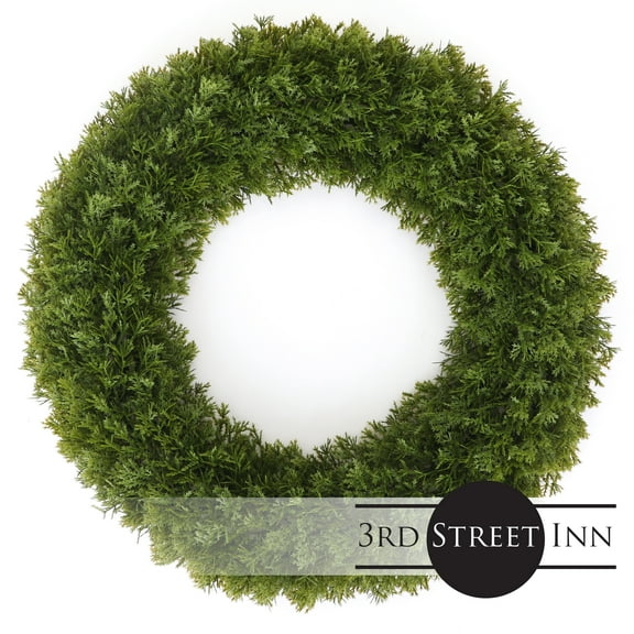 3rd Street Inn 17" Indoor/Outdoor Cypress Wreath (L)