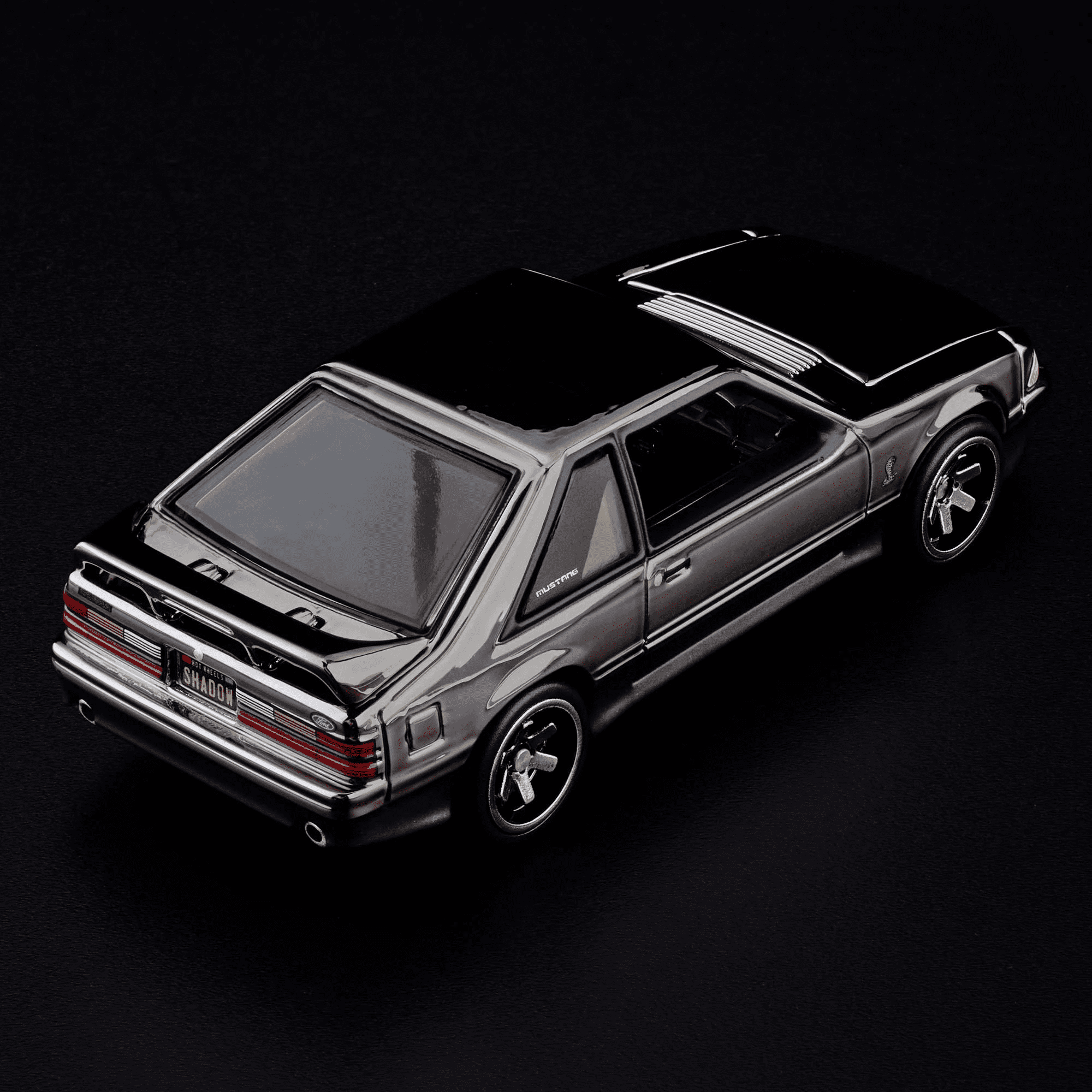 Hot Wheels 1993 Ford Mustang Cobra R RLC Collectors Exclusive - Chrome