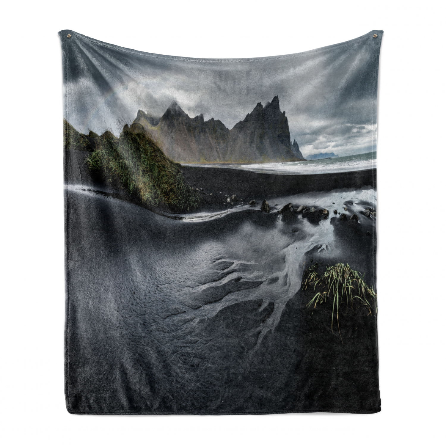 Cozy Plush for Indoor and Outdoor Use Multicolor Ambesonne Landscape Soft Flannel Fleece Throw Blanket Photo of Black Sand Beach in Southern Iceland Long Exposure Shot Scenic Outdoors 60 x 80