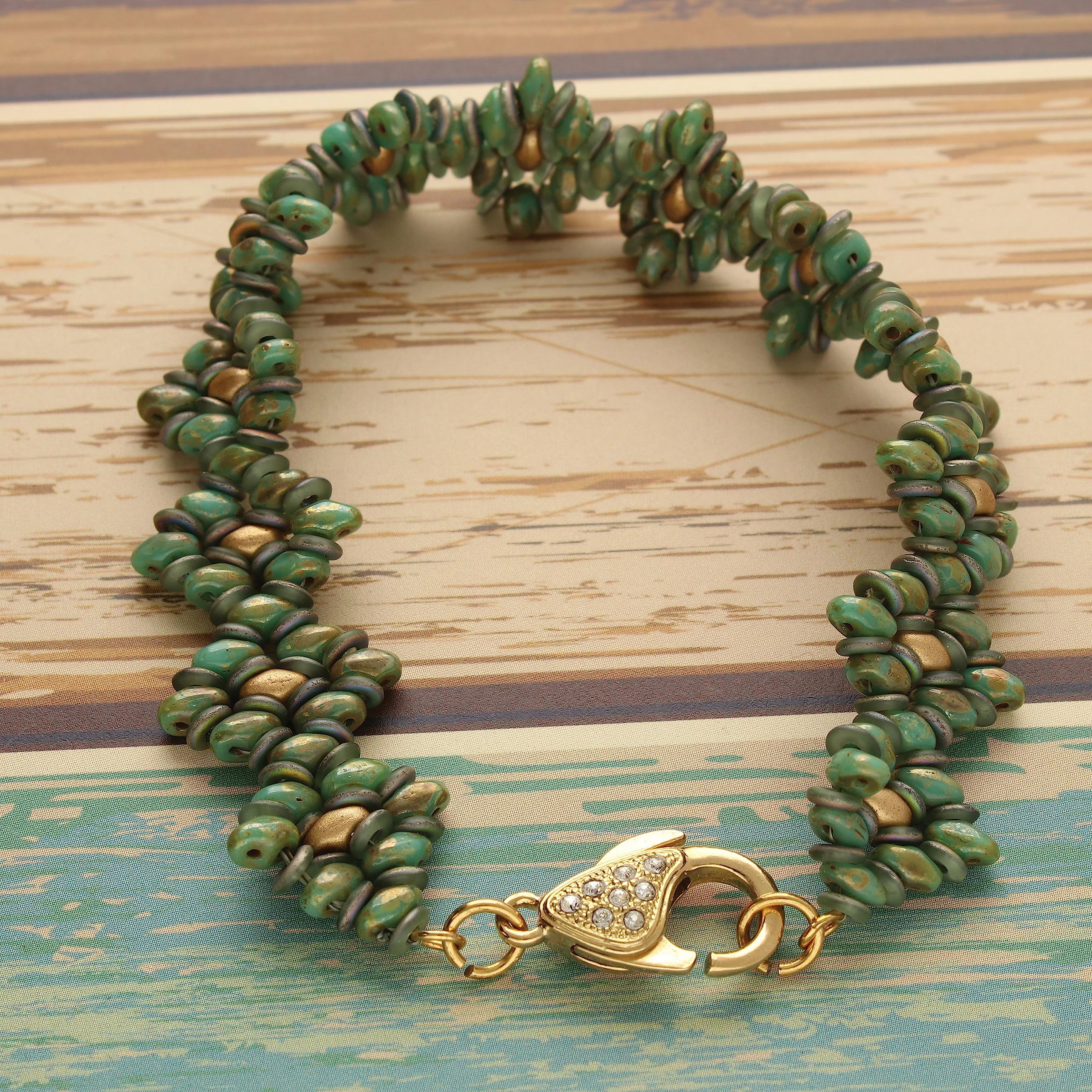 The Beadsmith Lobster Claw Clasp - Gold Color, 27 x 16 mm, for 1 Strand Designs, 1pc