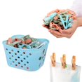 thumbnail image 2 of Pinces à Linge en Plastique Colorées avec Panier de Rangement, Clips de Séchage Coupe-Vent pour Usage Intérieur/extérieur (10x13x7.5cm), 2 of 6