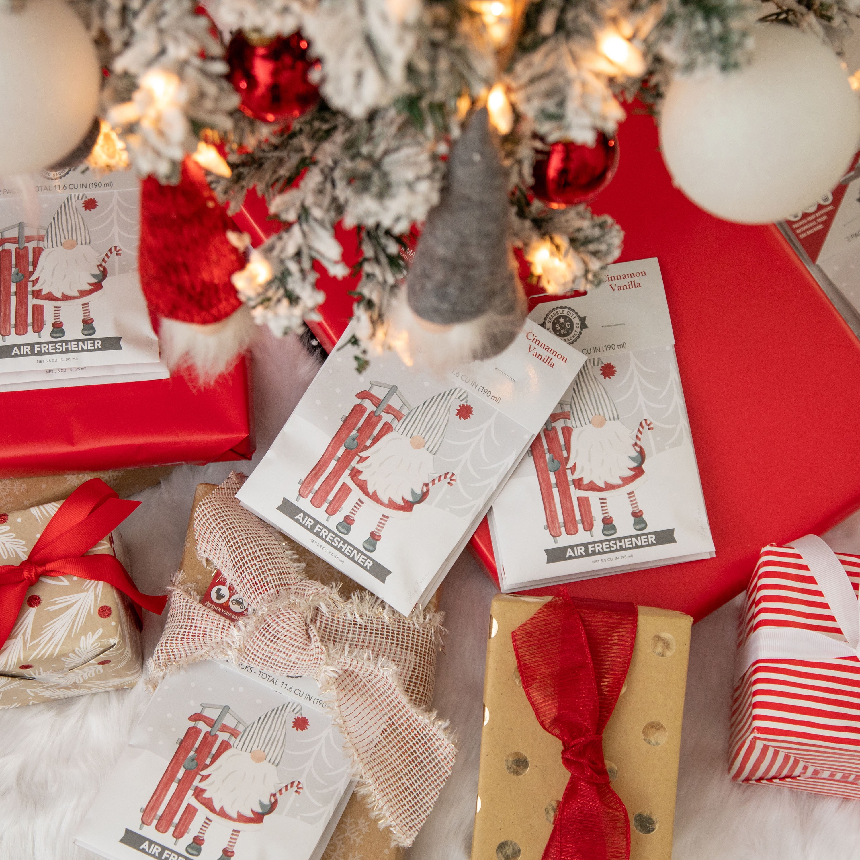 Sparkle City Cmas Gnome Scented Sachets