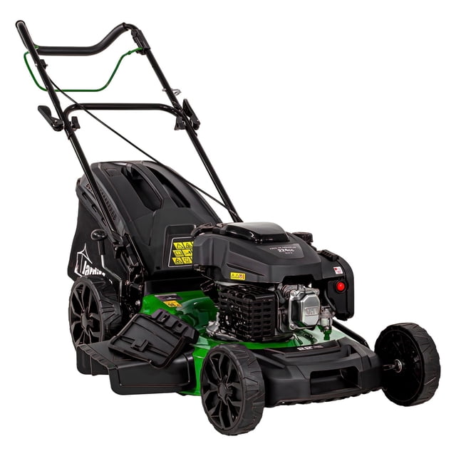 podadora a gasolina jardimex 224cc 6hp 22 pulgadas con bolsa — Vista 3/4 frontal de cortadora de césped verde y negra con motor DV224, plataforma de acero de 56 cm, bolsa recolectora trasera de 60 L, ruedas de gran diámetro y manillar plegable; altura regulable en 7 niveles (25–75 mm). Suele usarse también para preparar áreas amplias antes de plantar.