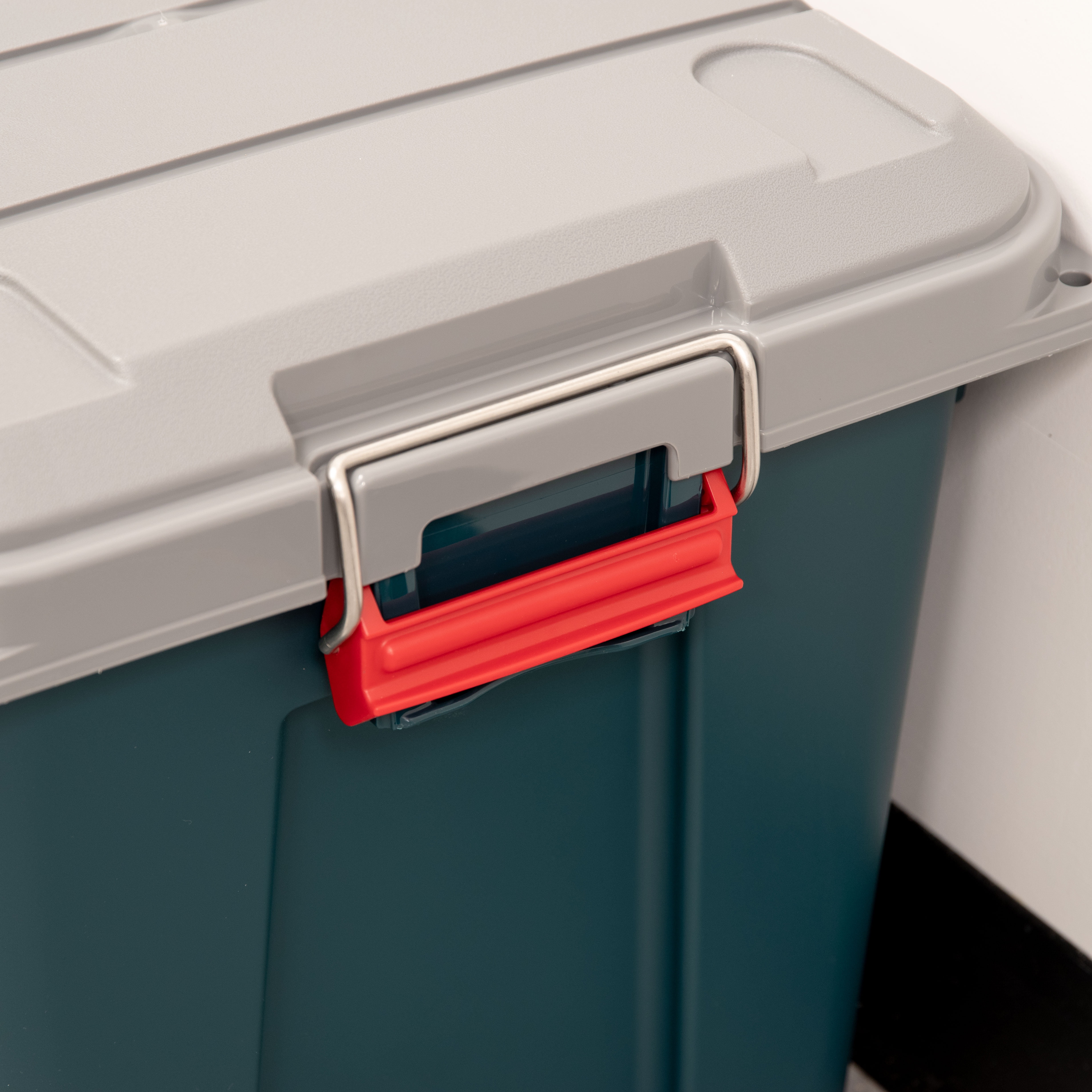 IRIS USA 4Pack 82qt/20gal WeatherPro™ Storage Utility Tote Container Box,  Green 
