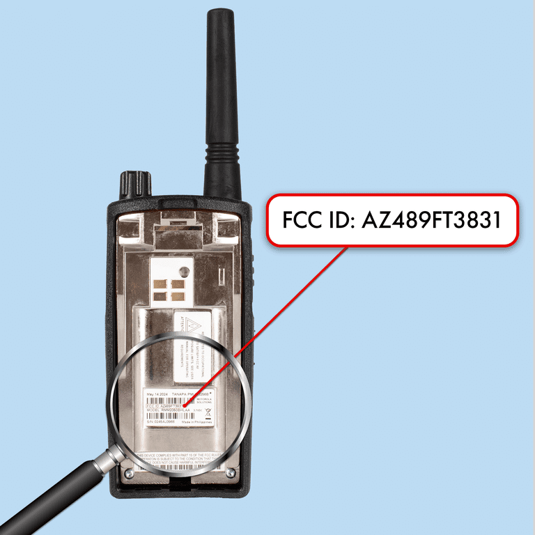 Motorola RMM2050 Walkie Talkie - Two-way MURS Radio, 154.57-151.94