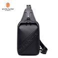 thumbnail image 3 of Bolso Bandolero Artic Hunter AH-XB00121 Oxford repelente al agua Tablet 9.7', 3 of 16