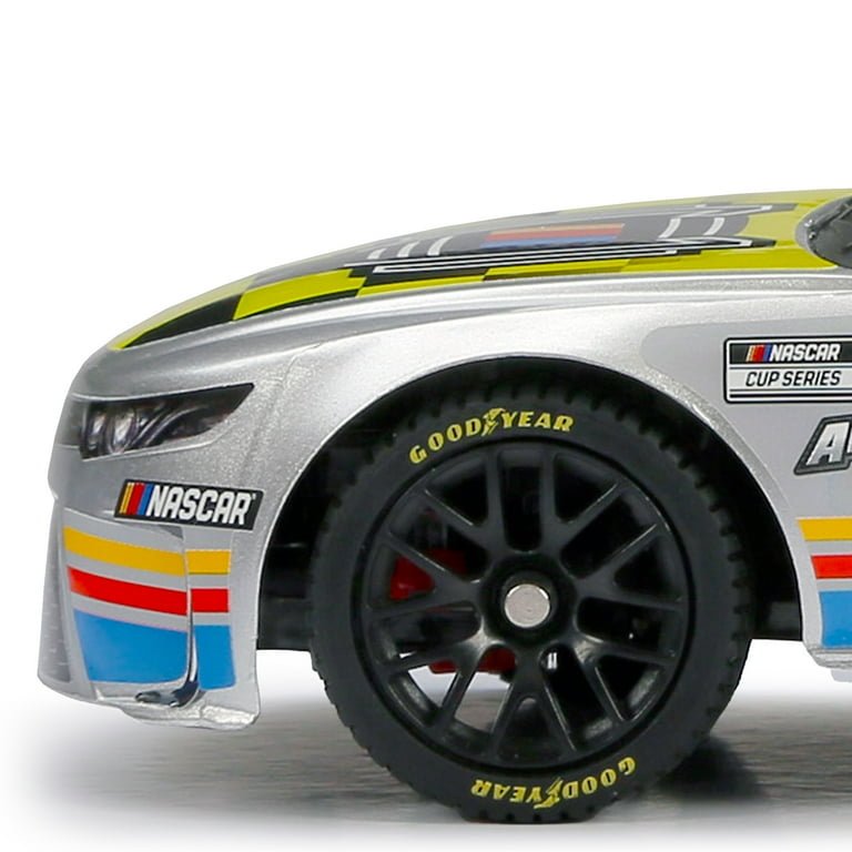 Adventure Force (1:24) NASCAR Battery Remote Control Silver/Multi