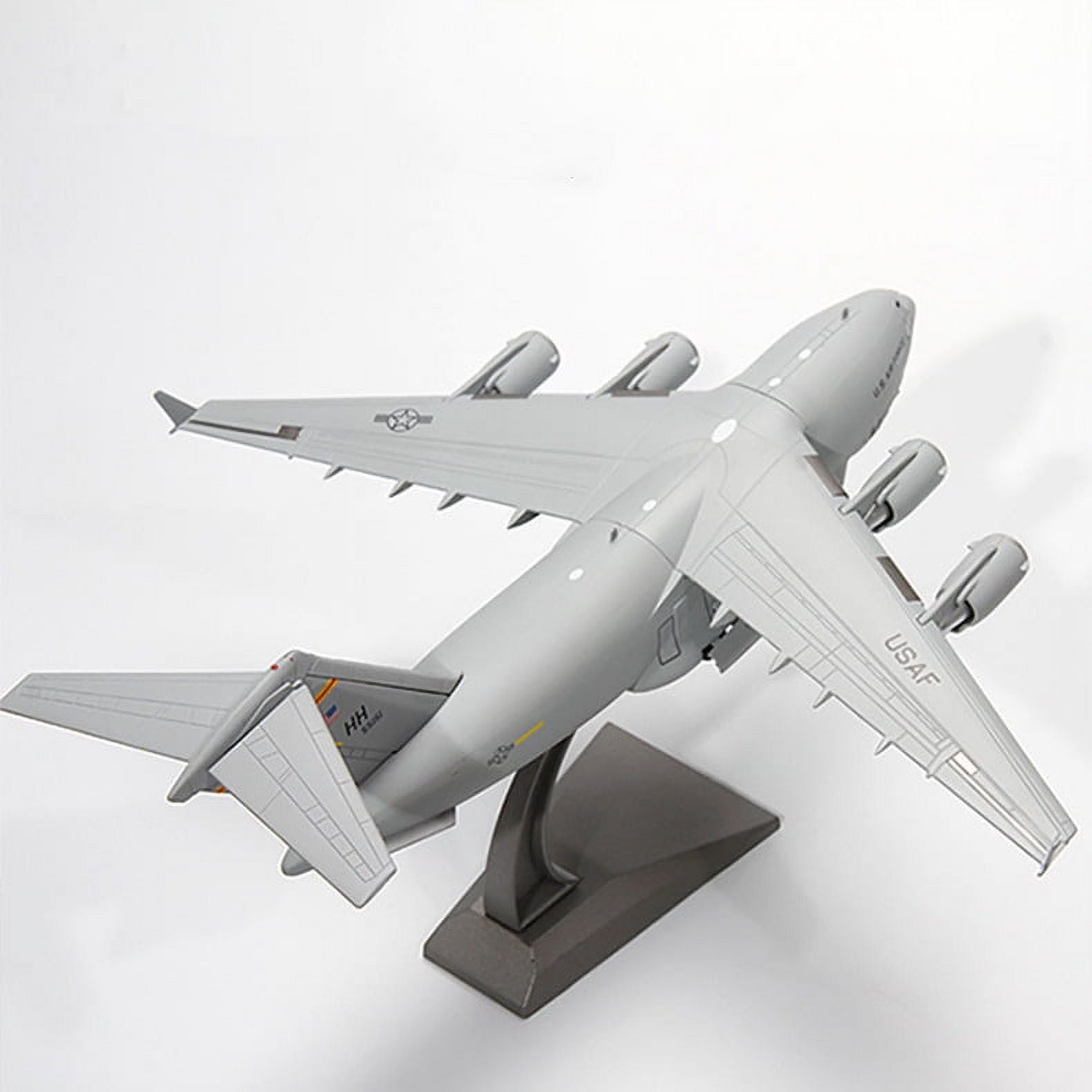 1:200 Scale C-17 Transport Aircraft Model for Collectors and Enthusiasts Plane Toys