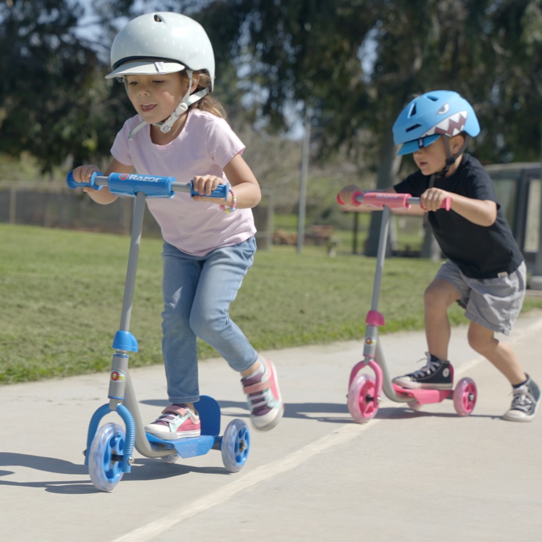 Razor Jr Lil' Kick 3-Wheel Scooter For Kids Ages 3+, Pink photo 3