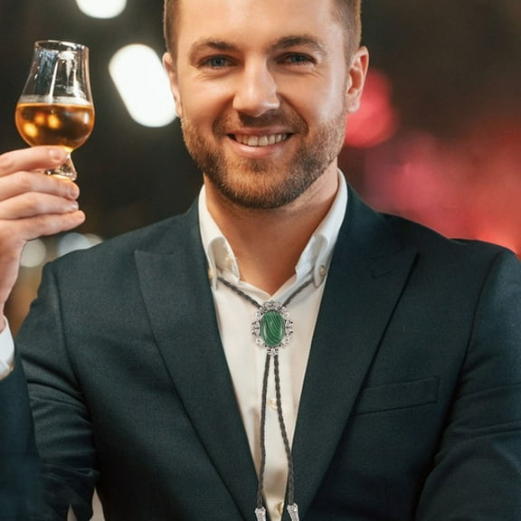 WEUVEB Mens Western Bolo Tie In Green Alloy 1Pcs Adjustable Fit For Casual Outings And Parties