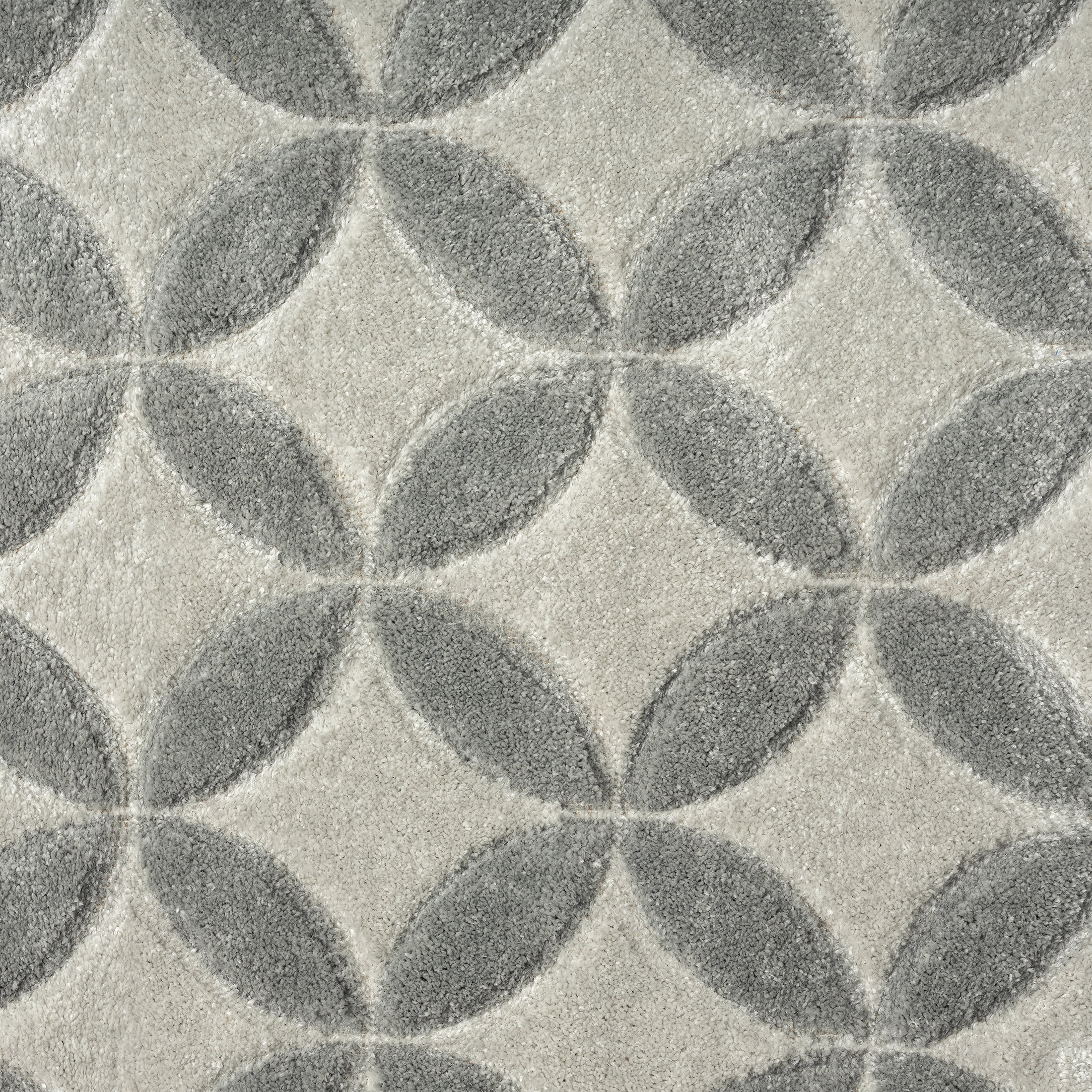Grey Carved Petals Indoor Area Rug, High-Low Pile, Better Homes & Gardens, 30" x 46"