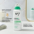 thumbnail image 4 of Limpiador facial No7 Derm Solutions que hidrata 240 ml para piel seca, 4 of 7