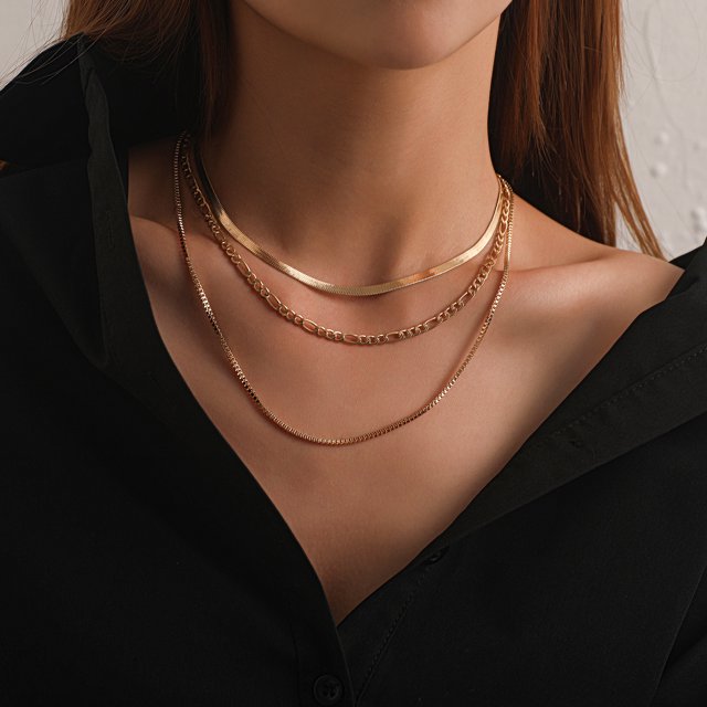 18k Yellow Gold Layered Necklace Punk Pop Cropped Necklace Jewelry Gift Box