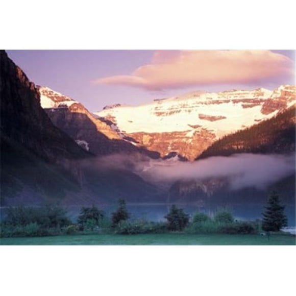 Posterazzi PDDCN01MWE0004 Lake Louise Morning Banff National Park Alberta Canada Poster Print by Michele Westmorland