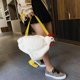 thumbnail image 3 of Bolso con forma de WhiteChickens, bolso cruzado con cremallera para mujer, bolsos de hombro bonitos de forro polar suave, 3 of 5