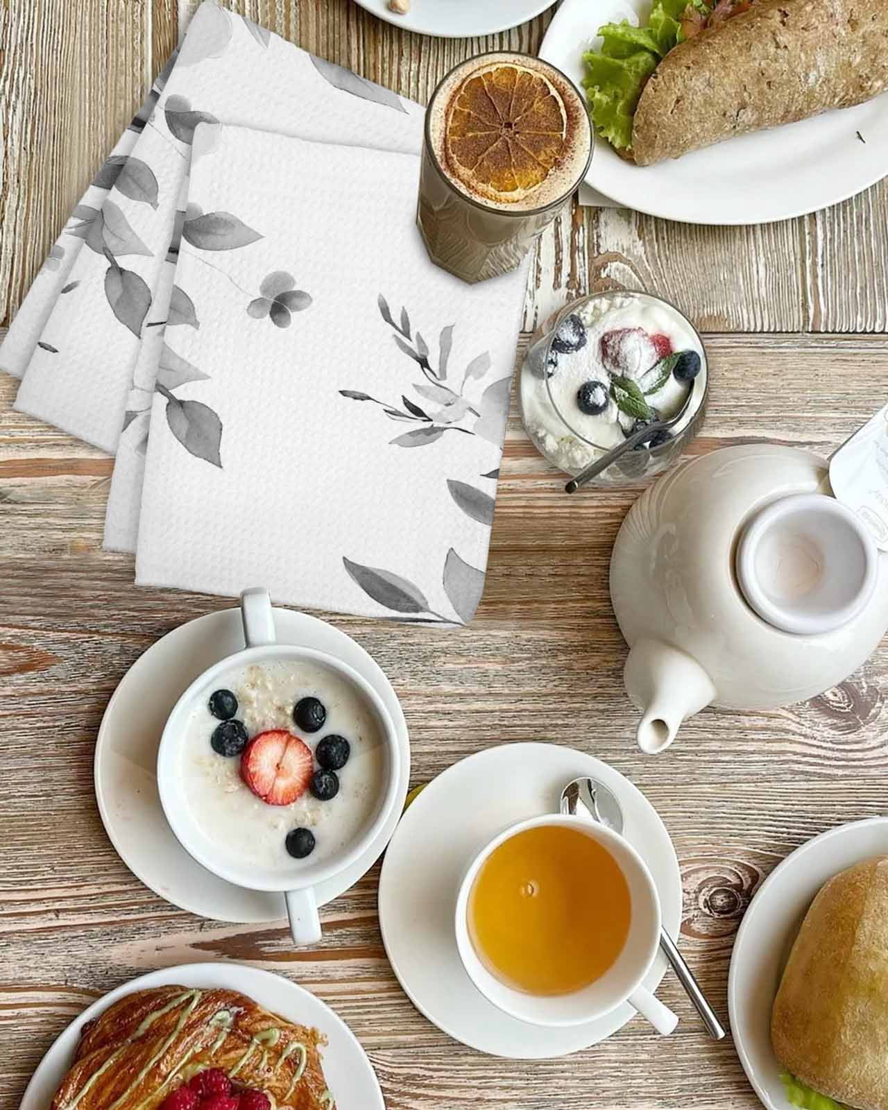 Grey Floral Art Kitchen Dish Towels for Drying Dishes Set of 4, Watercolor Botanical Spring Flowers Waffle Weave Microfiber Terry Hand Tea Bathroom Towels Quick Dry & Absorbent Towel 15.7x23.6