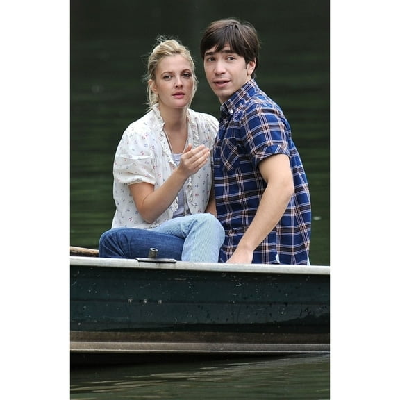 Drew Barrymore Justin Long On Location For Going The Distance Filming Central Park New York Ny August 6 2009. Photo