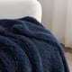 thumbnail image 4 of Manta de cama, mullida, de forro polar azul marino, 150 x 200 cm, 4 of 7
