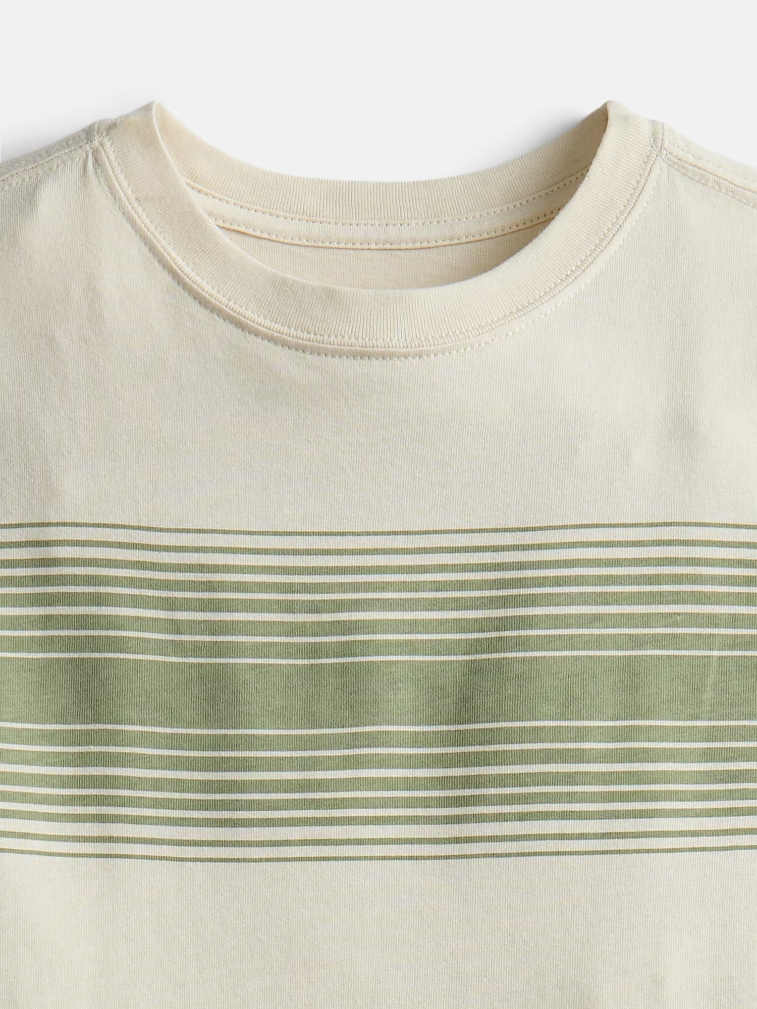 Wonder Nation Boys' Chest Stripe Tee with Short Sleeves, Sizes 4-18 & Husky