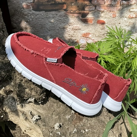 

Chic Daisy embroidered denim canvas loafers-soft durable & Fashion low-top shoes with trendy washed denim look slip on lightweight soft sole walking flats