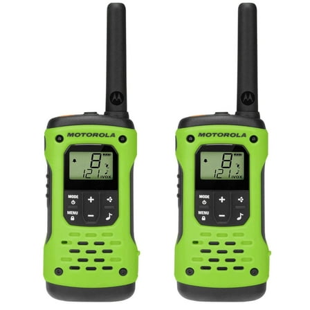 MOTOROLA (2 PACK) Talk About 35 Mile Range Radios 56 KM Range Green T600 H2O