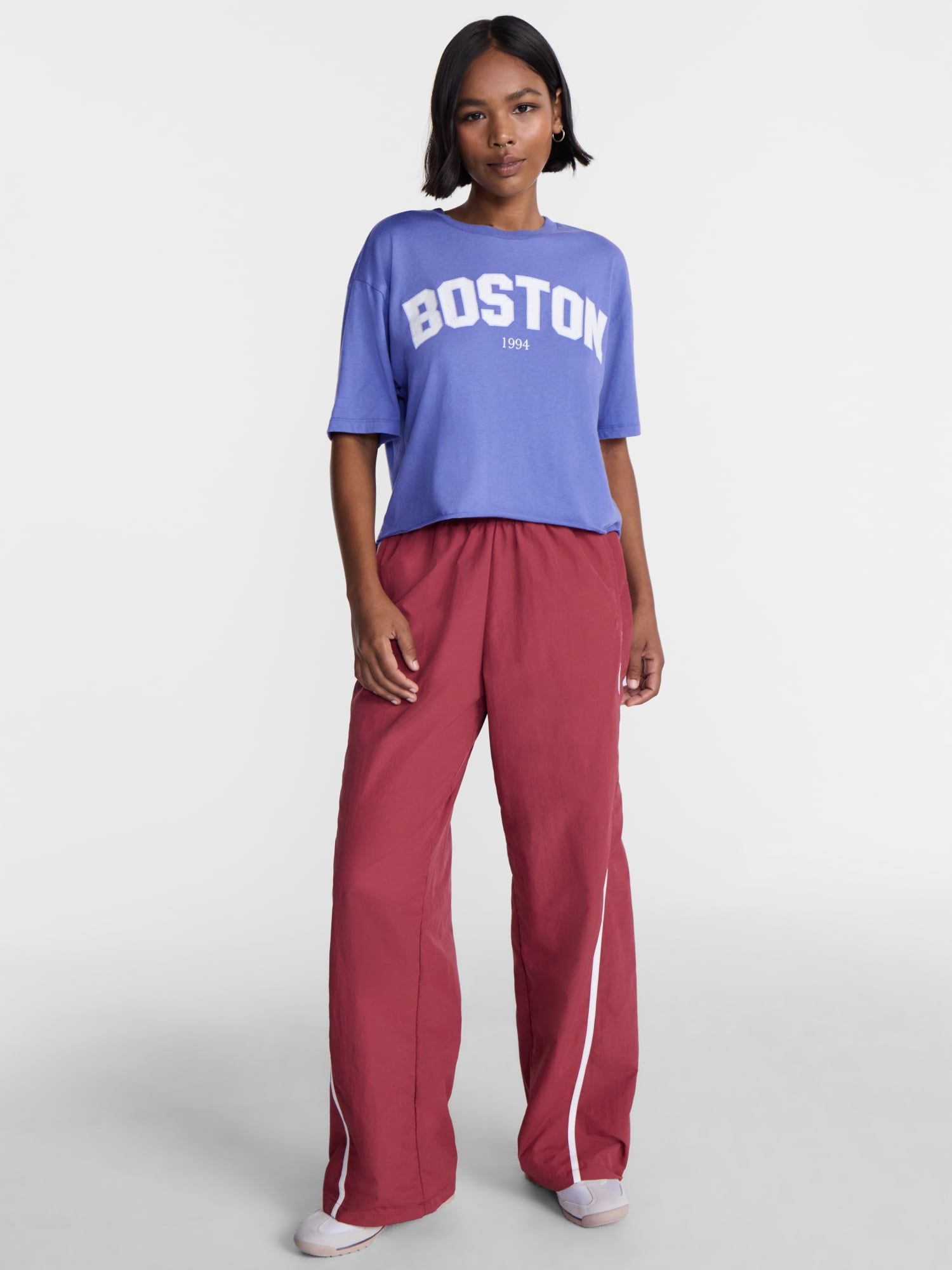 No Boundaries Boxy Cropped Graphic Tee, Women's XXS-XXL
