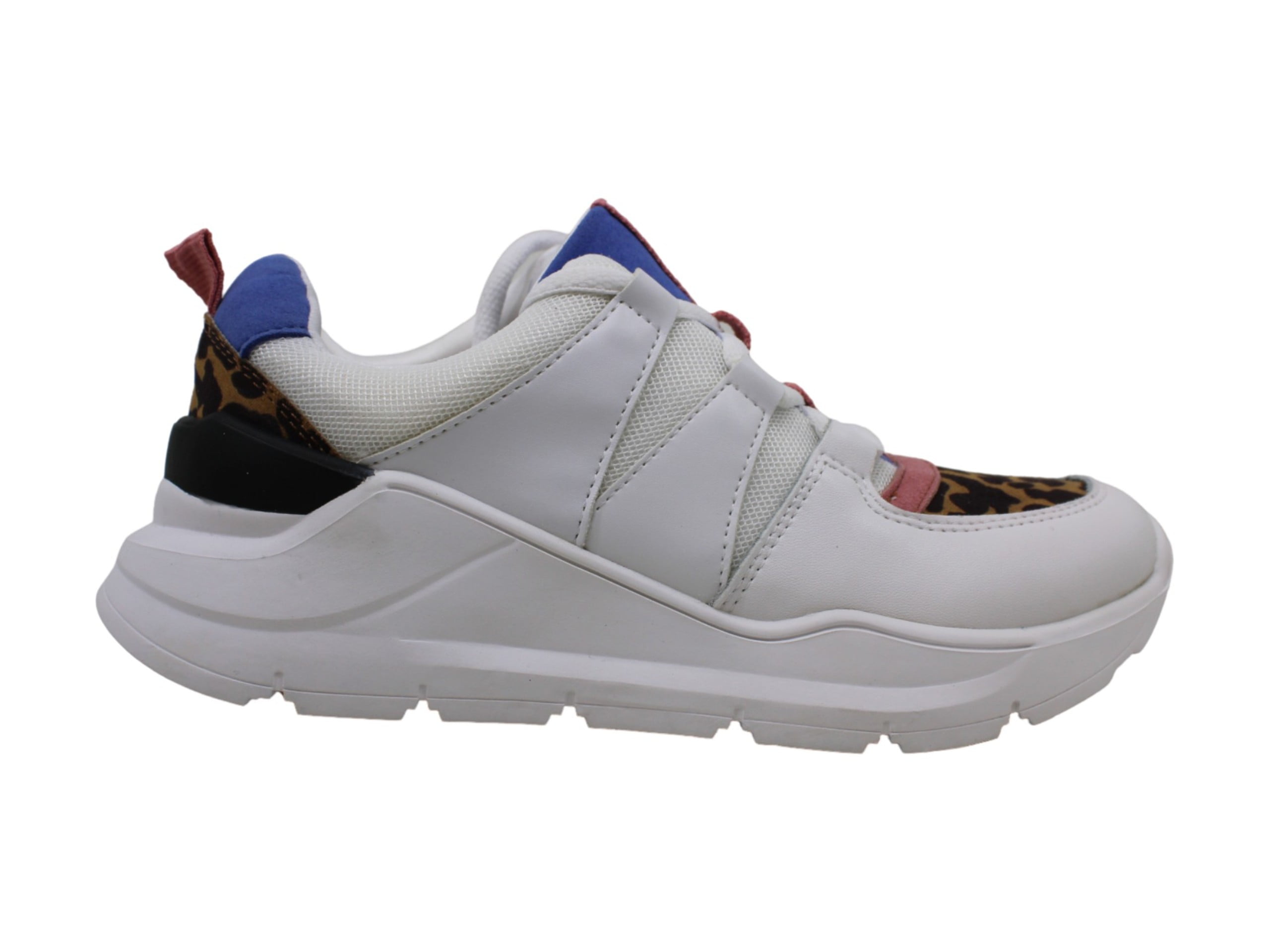 Dkny wes dad best sale sneakers