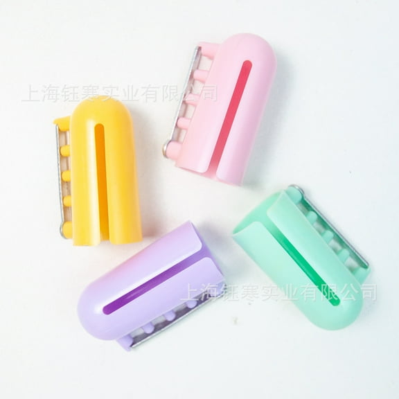 WHAMVOX 4PCS Yarn Guide Finger Holder Knitting Thimble Tool Plastic Yarn Guide Separated Tools for Crochet Knitting Crafts Accessories