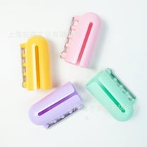 WHAMVOX 4PCS Yarn Guide Finger Holder Knitting Thimble Tool Plastic Yarn Guide Separated Tools for Crochet Knitting Crafts Accessories