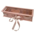 thumbnail image 3 of Caja de regalo vacía con flores para el Día de la Madre con chocolate y tapa transparente visible Rosa, 3 of 8