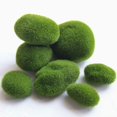 thumbnail image 1 of Musgo de varios tamaños, piezas de piedra sintética, bolas verdes artificiales, piedras de musgo de césped artificial, bolas verdes de musgo para vivero/jarrones/jardín de hadas, 1 of 5